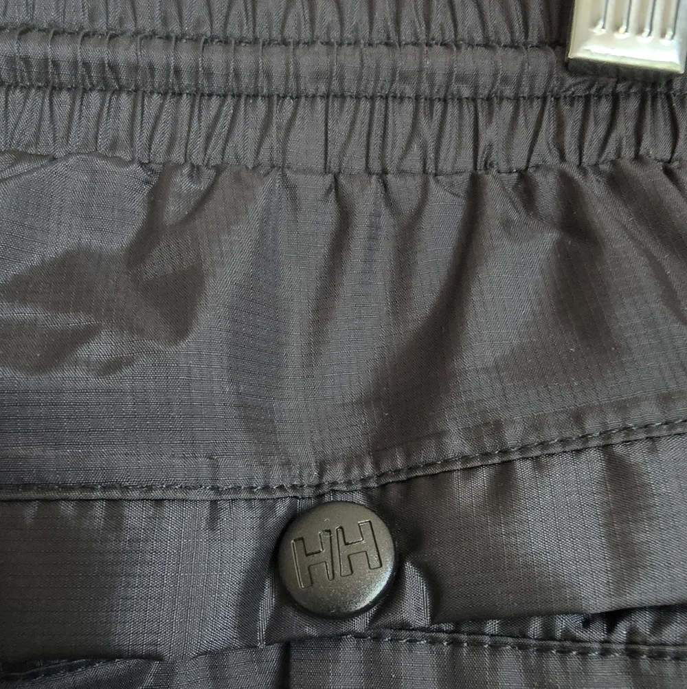 Helly Hansen Black Workwear Unisex Helly Tech Waterproof Nylon Pants SZ Large - Picture 9 of 13